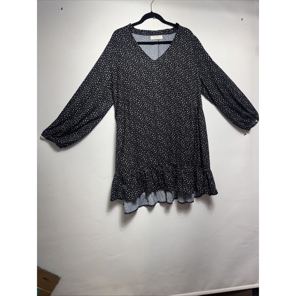 Beautiful Soul Blouse Black Coral Flowers Elastic Bodice Puff Sleeves